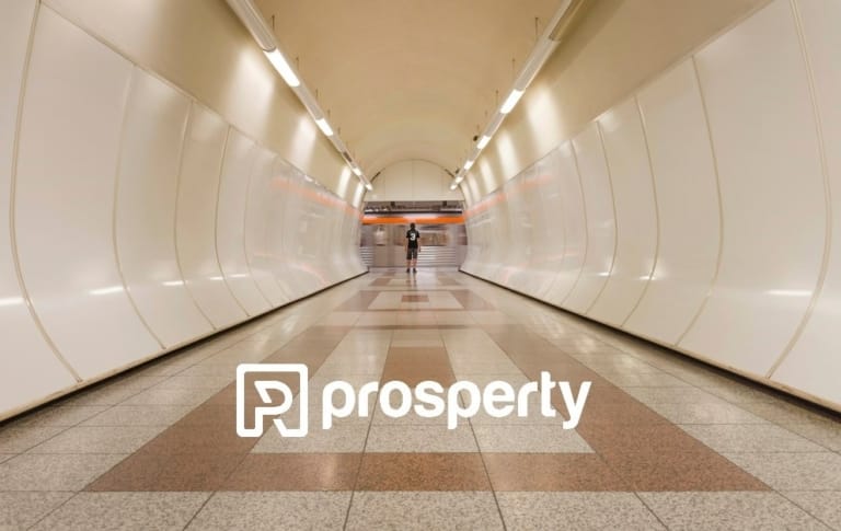 shutterstock_1979010956
