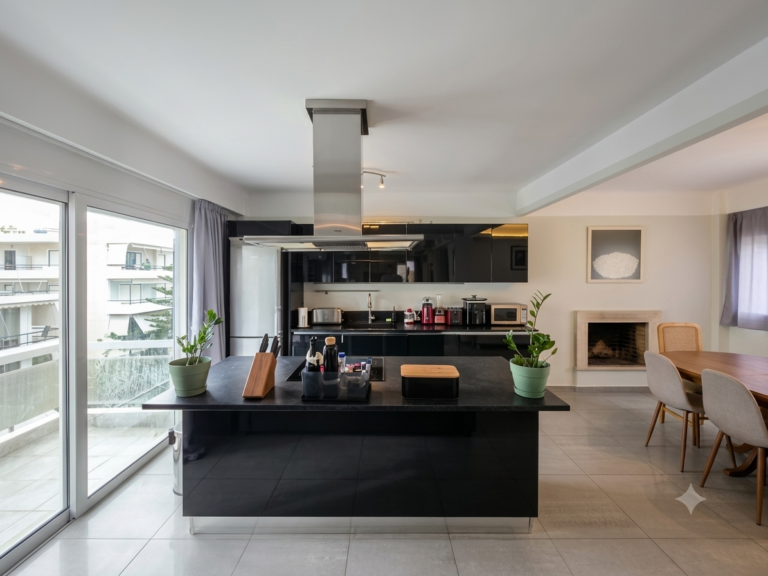 sold-glyfada-07